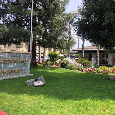 Whispering Meadows Apartments بيكرسفيلد المظهر الخارجي الصورة