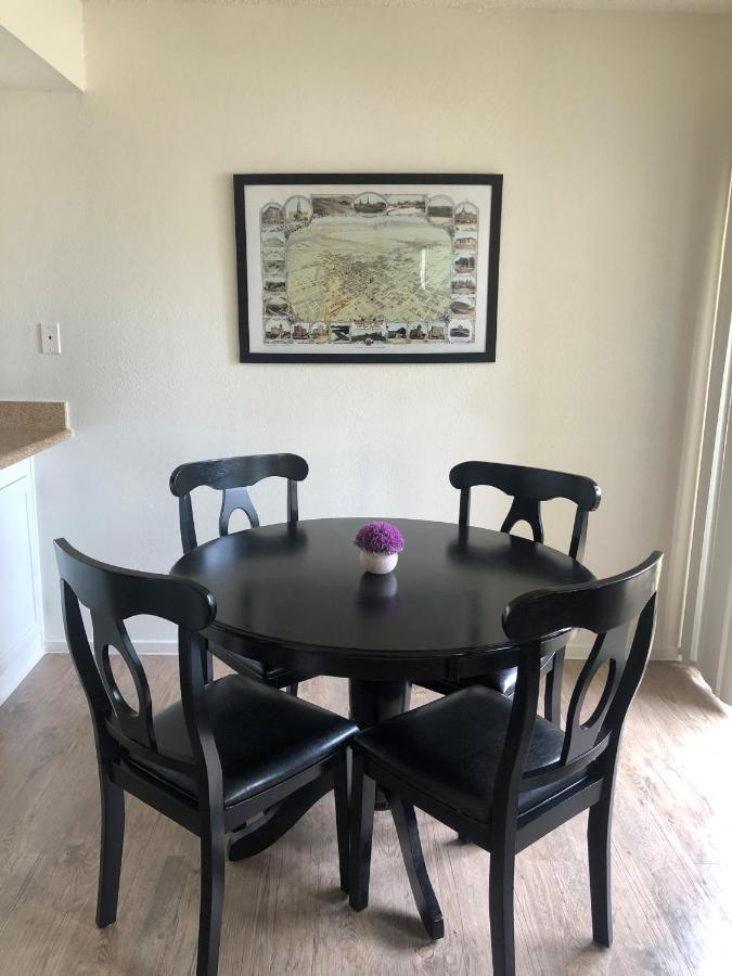 Whispering Meadows Apartments بيكرسفيلد المظهر الخارجي الصورة