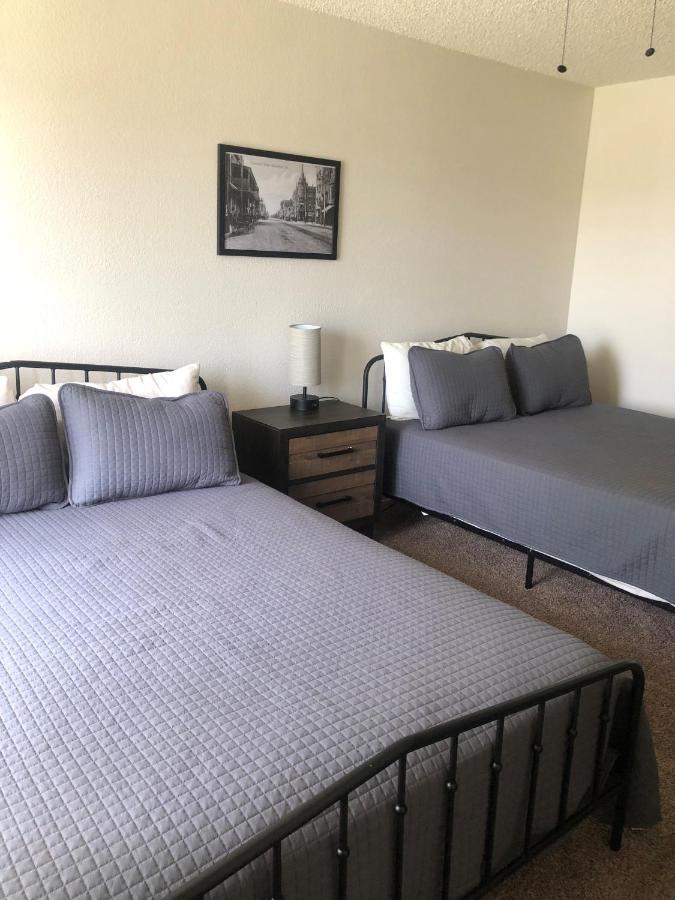 Whispering Meadows Apartments بيكرسفيلد المظهر الخارجي الصورة