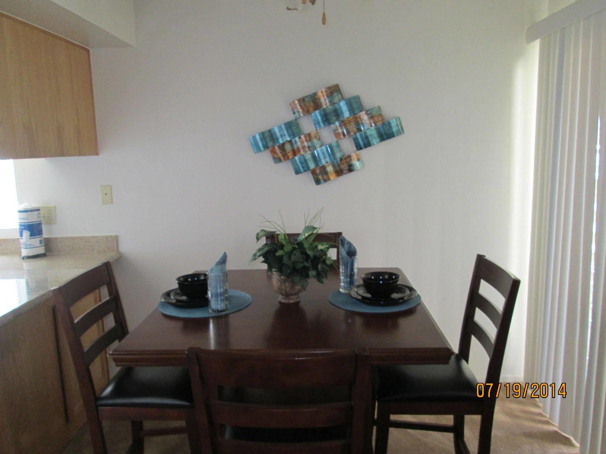 Whispering Meadows Apartments بيكرسفيلد المظهر الخارجي الصورة