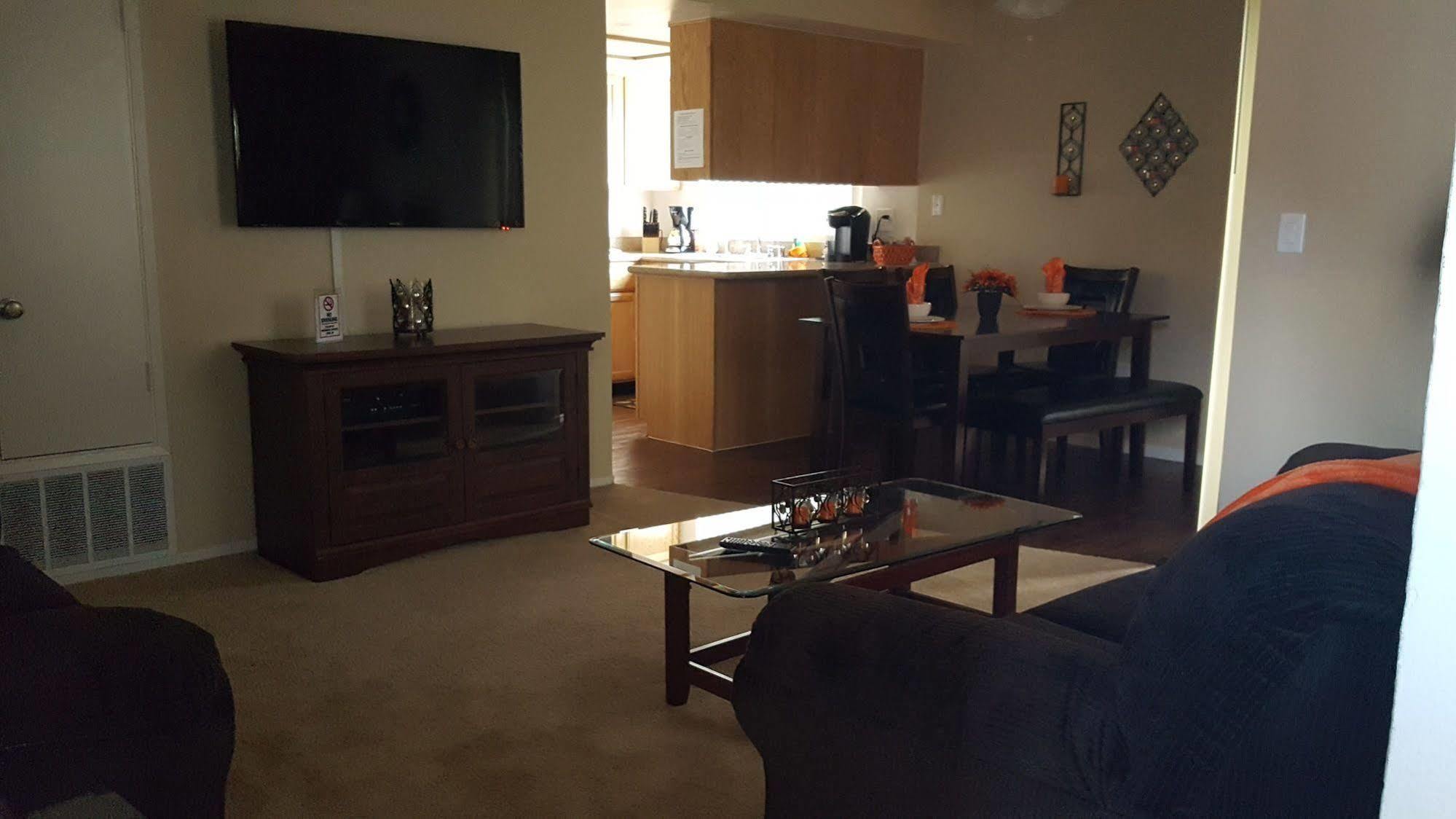 Whispering Meadows Apartments بيكرسفيلد المظهر الخارجي الصورة