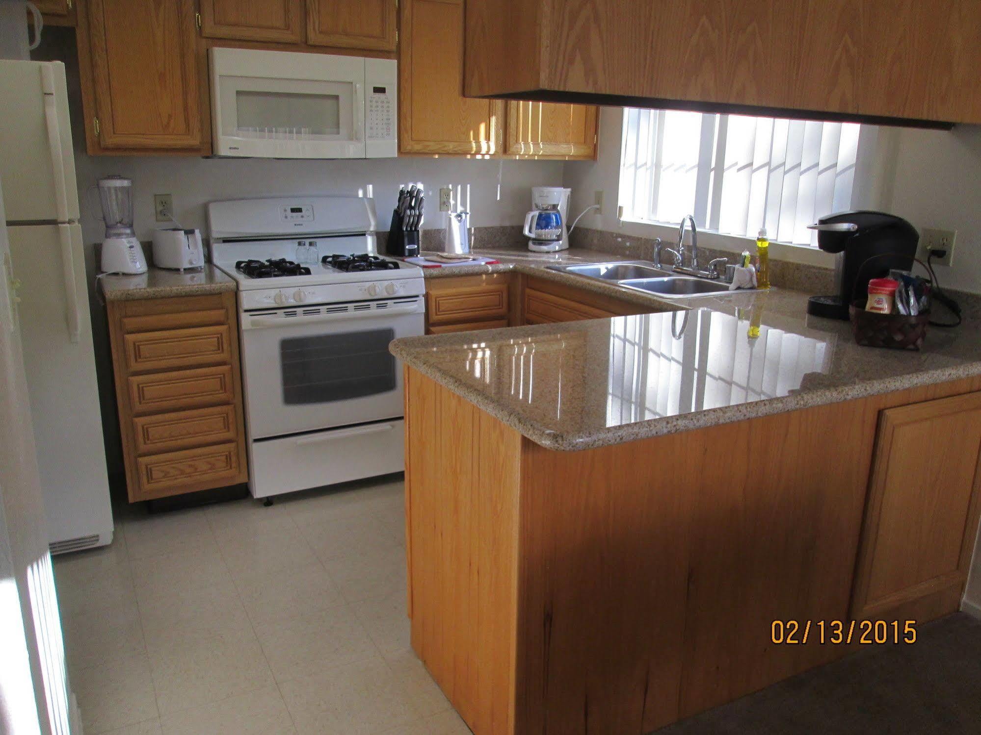 Whispering Meadows Apartments بيكرسفيلد المظهر الخارجي الصورة